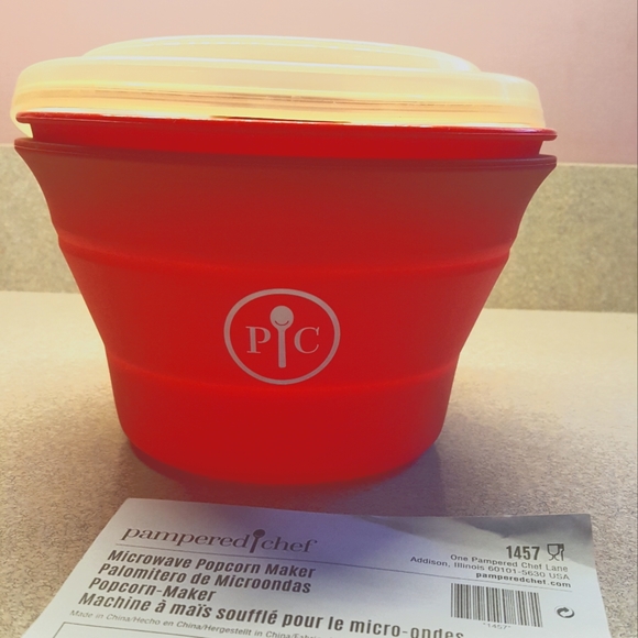 Pampered Chef Kitchen Pampered Chef Popcorn Popper 457 Red Silicone